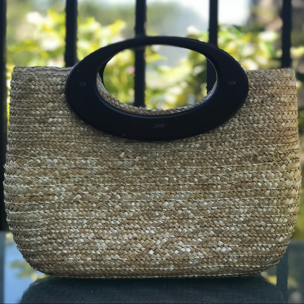 Wicker handbag